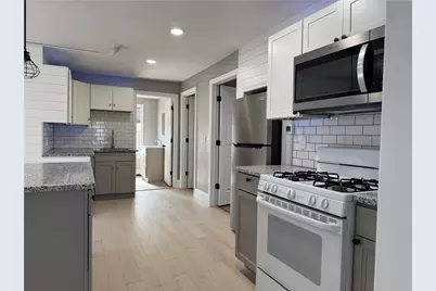 256 Woonasquatucket Avenue, North Providence, RI 02911 - Photo 30