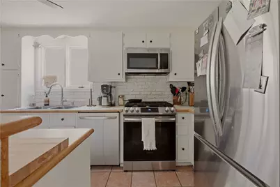 6 Murphy Avenue, Bristol, RI 02809 - Photo 12