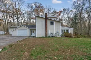 542 Main St, Hopkinton, RI 02833 - Photo 2