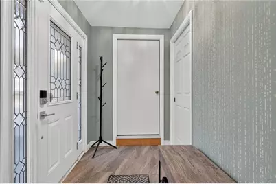 542 Main Street, Hopkinton, RI 02833 - Photo 6