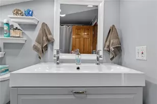 542 Main St, Hopkinton, RI 02833 - Photo 24