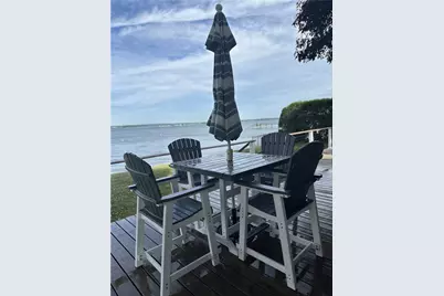 25 Bayside Avenue, Portsmouth, RI 02871 - Photo 4