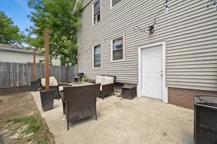 214 Morris Ave, Pawtucket, RI 02860 - Photo 40