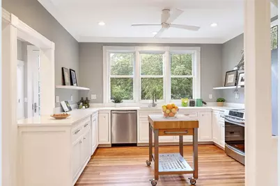 47 Lauriston Street, Providence, RI 02906 - Photo 6