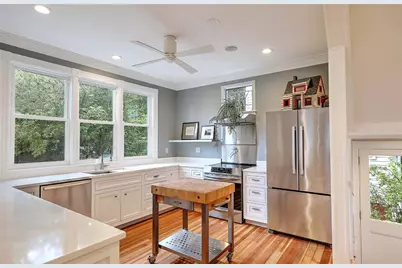 47 Lauriston Street, Providence, RI 02906 - Photo 16