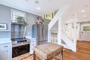 47 Lauriston St, Providence, RI 02906 - Photo 20