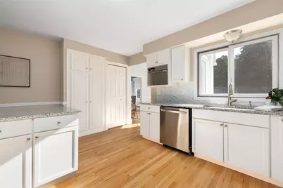 127 Beacon Avenue, Warwick, RI 02889 - Photo 26
