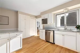 127 Beacon Ave, Warwick, RI 02889 - Photo 26