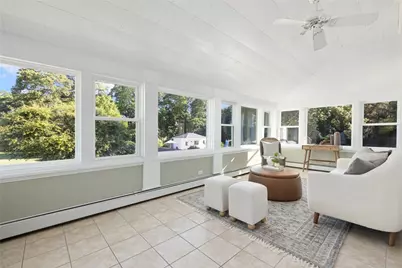 127 Beacon Avenue, Warwick, RI 02889 - Photo 16