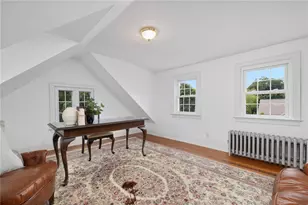 127 Beacon Ave, Warwick, RI 02889 - Photo 44