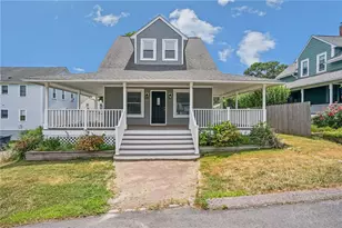 34 Chapin Ave, Warwick, RI 02889 - Photo 2