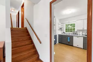 47 Gentian Dr, South Kingstown, RI 02879 - Photo 12