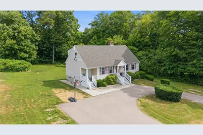 14 Branberry Drive, Westerly, RI 02891 - Photo 4