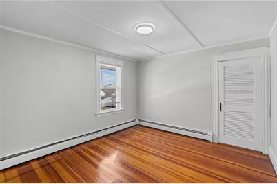 28 Island Avenue, East Providence, RI 02916 - Photo 10