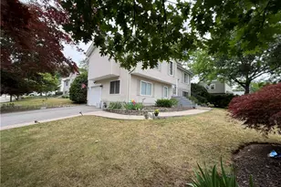 1089 Greenwich Ave, Warwick, RI 02886 - Photo 4