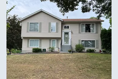 1089 Greenwich Avenue, Warwick, RI 02886 - Photo 1