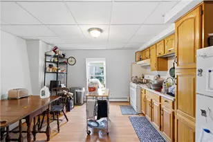 14 Garfield Ave, East Providence, RI 02916 - Photo 28