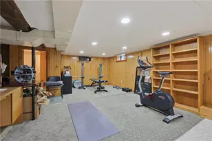82 Leroy Dr, East Providence, RI 02915 - Photo 18