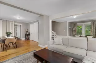 1315 New London Ave, Cranston, RI 02920 - Photo 14