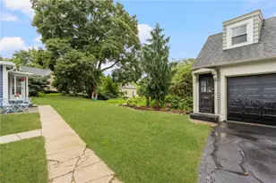 1315 New London Ave, Cranston, RI 02920 - Photo 34