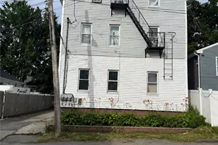 17 Huldah St, Providence, RI 02909 - Photo 2