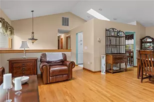 46 Canonchet Trail, Cranston, RI 02921 - Photo 24