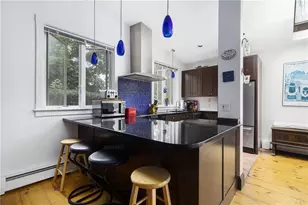 428 Gibbs Ave, Newport, RI 02840 - Photo 6