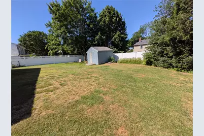 118 Center Avenue, Middletown, RI 02842 - Photo 30