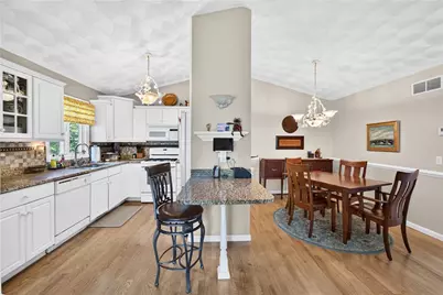 266 Scituate Avenue #D16, Cranston, RI 02921 - Photo 6
