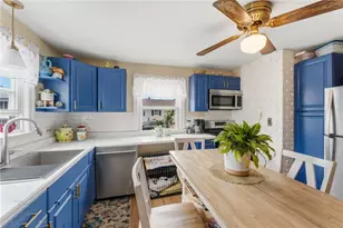 12 Gilmore St, Pawtucket, RI 02861 - Photo 14