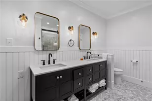 561 Bristol Ferry Rd, Portsmouth, RI 02871 - Photo 20