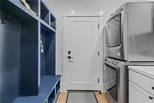 561 Bristol Ferry Rd, Portsmouth, RI 02871 - Photo 16