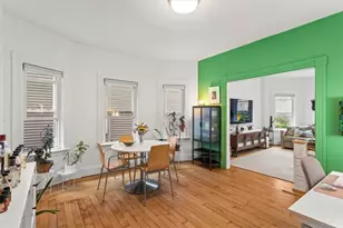 206 Rochambeau Ave, Providence, RI 02906 - Photo 12