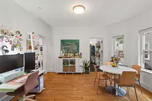 206 Rochambeau Ave, Providence, RI 02906 - Photo 10