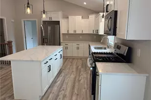 50 Hope Furnace Rd, Coventry, RI 02816 - Photo 6