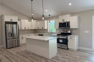 50 Hope Furnace Rd, Coventry, RI 02816 - Photo 18