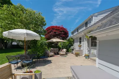 23 Dyer Street, Warren, RI 02885 - Photo 40