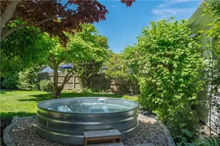 23 Dyer St, Warren, RI 02885 - Photo 44
