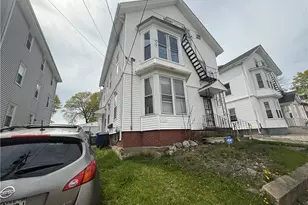71 S Bend St, Pawtucket, RI 02860 - Photo 1