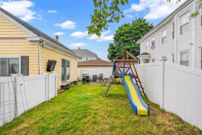 10 Booth Avenue, Pawtucket, RI 02861 - Photo 34