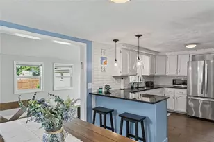 114 England St, Cumberland, RI 02864 - Photo 14