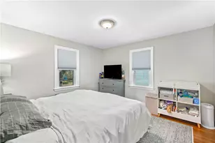 393 Sharon St, Providence, RI 02908 - Photo 18