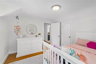 393 Sharon St, Providence, RI 02908 - Photo 20