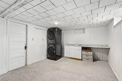 393 Sharon Street, Providence, RI 02908 - Photo 24