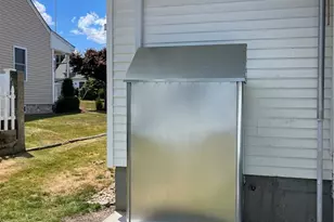 30 Dover Ave, East Providence, RI 02914 - Photo 44