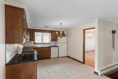 30 Dover Avenue, East Providence, RI 02914 - Photo 14