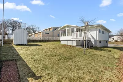 30 Dover Avenue, East Providence, RI 02914 - Photo 40