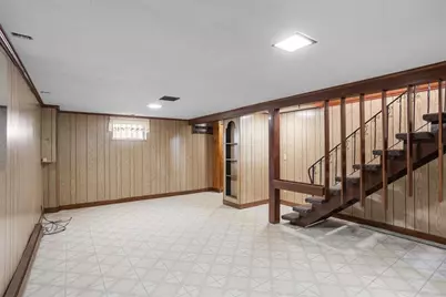 30 Dover Avenue, East Providence, RI 02914 - Photo 30