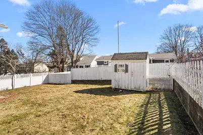 30 Dover Avenue, East Providence, RI 02914 - Photo 42