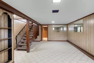 30 Dover Avenue, East Providence, RI 02914 - Photo 28